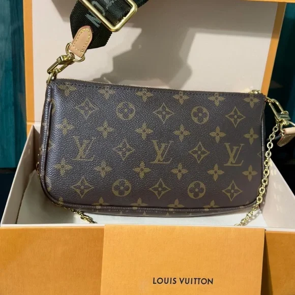 Louis Vuitton Multi Pochette Accessoires - Picture 11 of 12